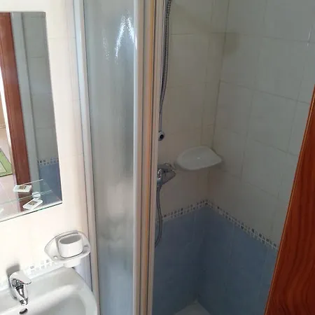 Guest house Akwador 3*