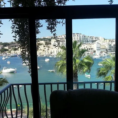 Πανσιόν Akwador Marsaskala